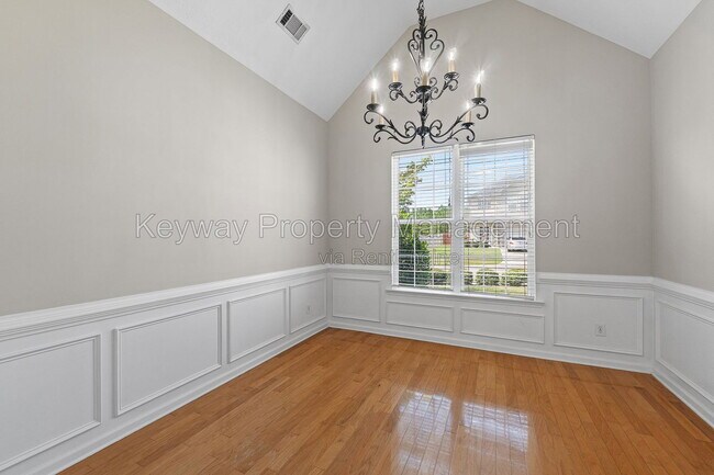 Building Photo - 1034 Stockton St