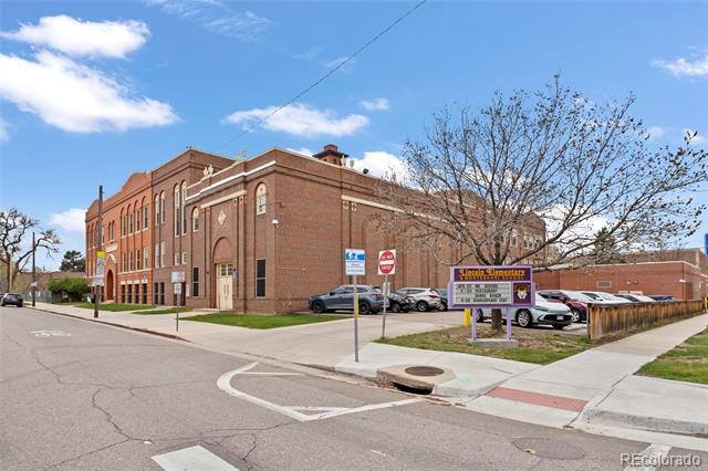 Building Photo - 881 S Emerson St