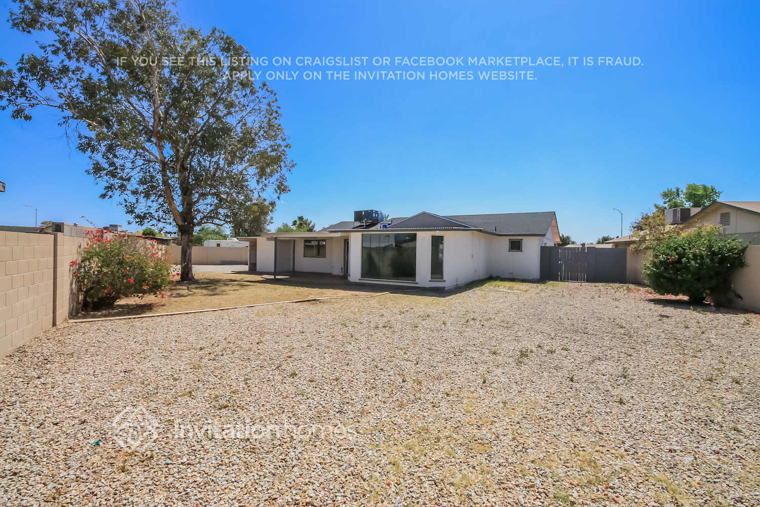 Building Photo - 732 W Flower Ave