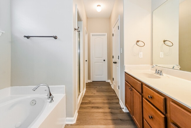 Building Photo - 9208 Acadia Pl