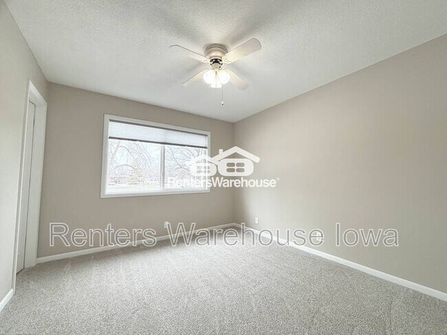 Building Photo - 6202 62nd St