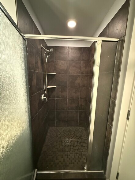 Building Photo - 401 N 2nd St