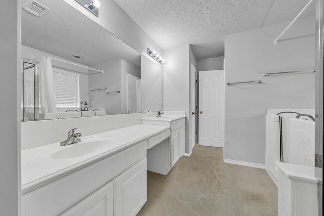 Building Photo - 5418 Timber Quail Dr