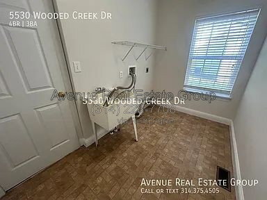 Building Photo - 5530 Wooded Creek Dr