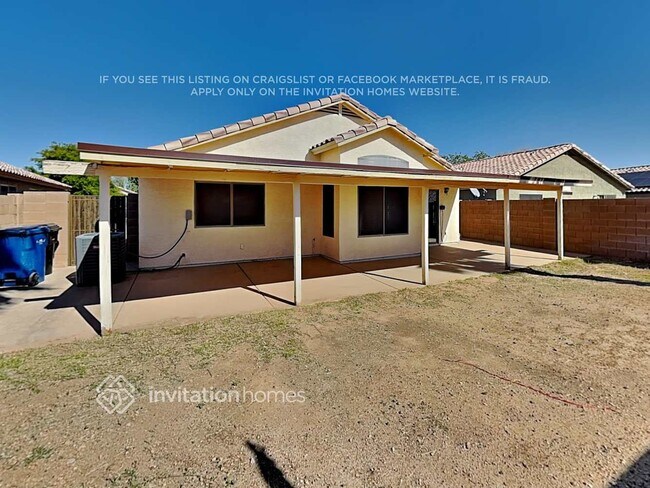 Building Photo - 14943 W Maui Ln