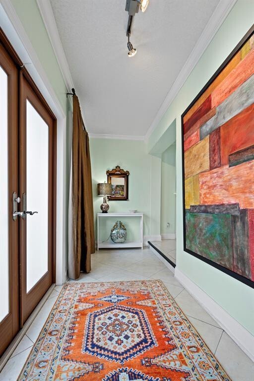 Building Photo - 2325 Barcelona Dr