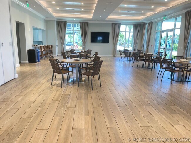 Building Photo - 2400 S Ocean Dr