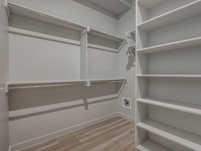 Building Photo - Spacious 4-Bedroom Home with Thoughtful De...
