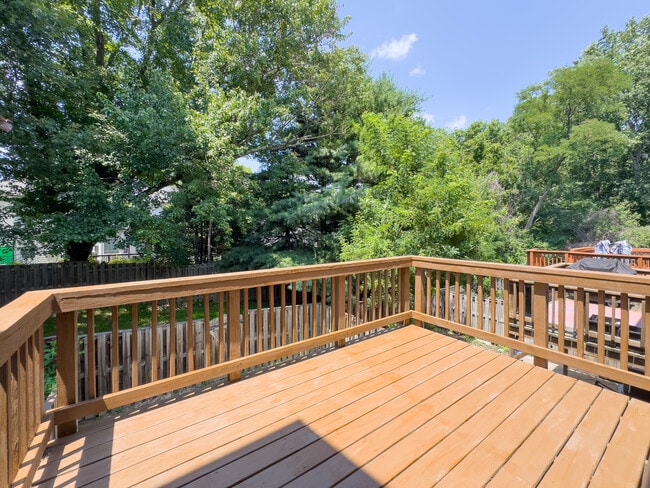 Building Photo - 5312 Anchor Ct
