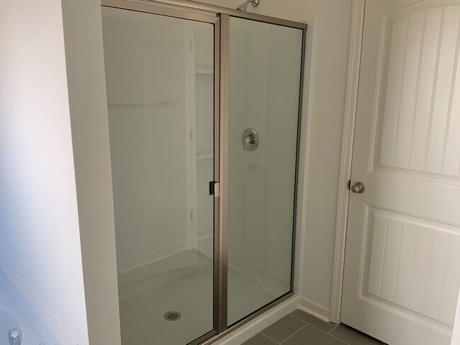 Building Photo - Coming Soon.   Springville’s Archers Cove 4BR /3BA/ 3 car garage 1 level