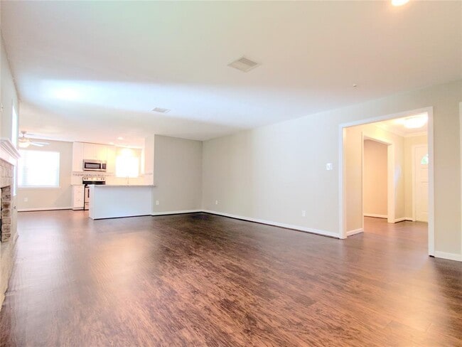 Building Photo - 10603 Brentway Dr