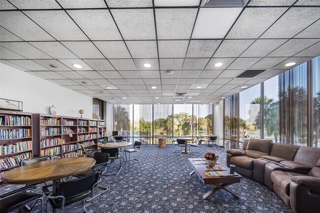 Building Photo - 6901 Environ Blvd