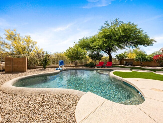 Building Photo - 4613 E Tumbleweed Dr