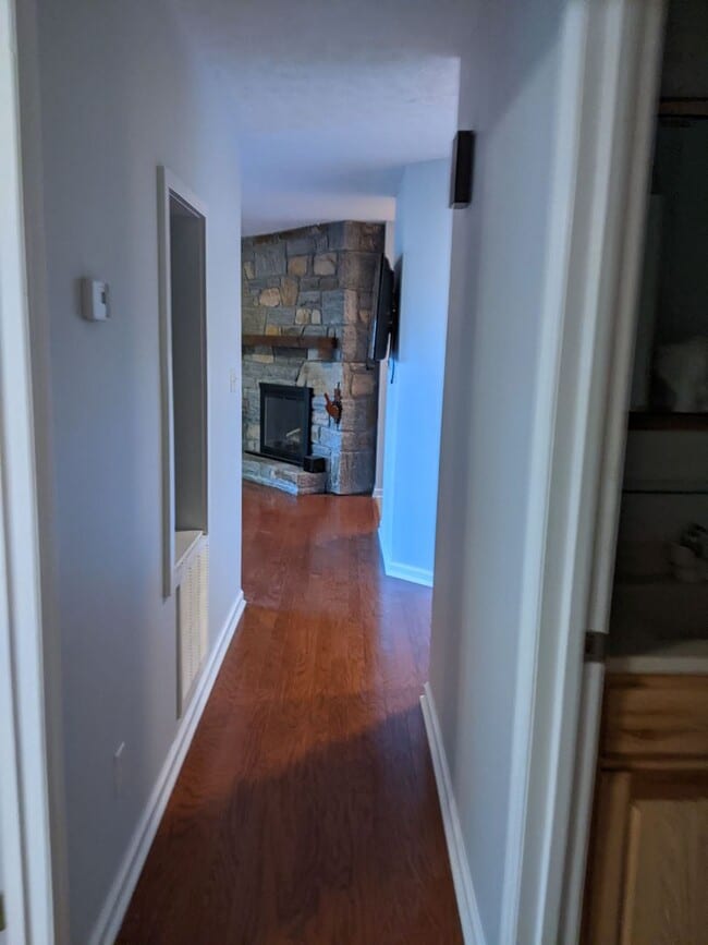 Building Photo - bamfo415