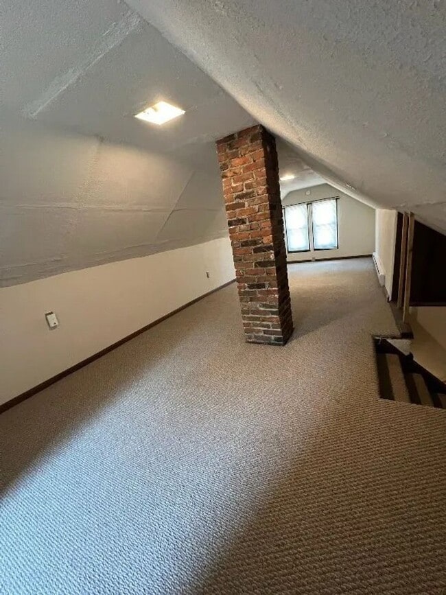 Building Photo - 357w9th