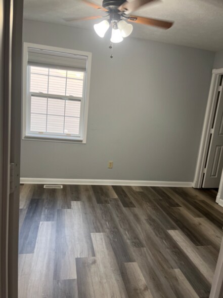 Building Photo - 9884 Plantana Blvd