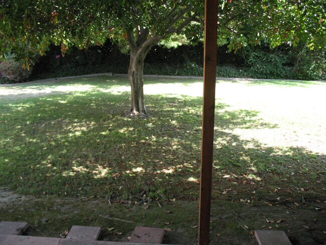 Building Photo - 3121 W Wyoming Ave