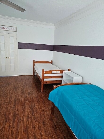 Building Photo - 1211 Lark Ln