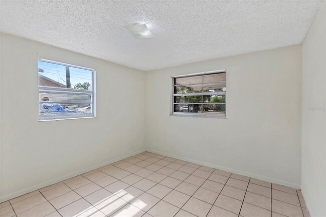 Building Photo - 2788 41st Ave N