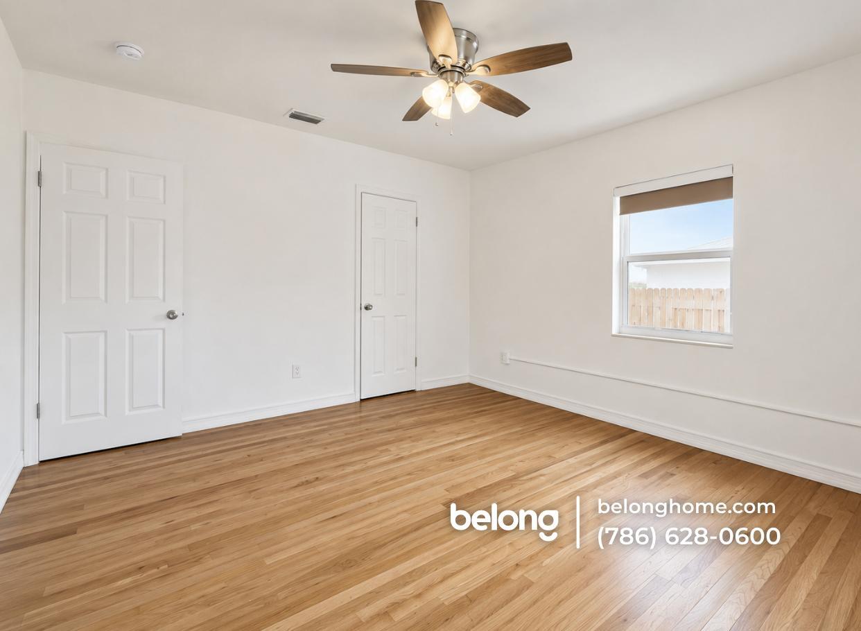 Building Photo - 1504 Funston St