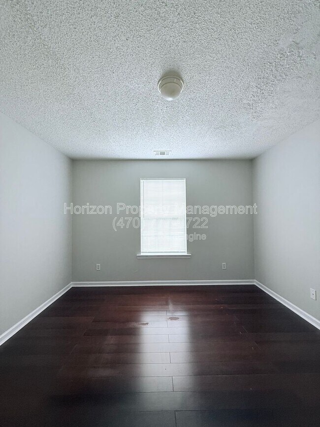 Building Photo - 35 Middleton Ct SE