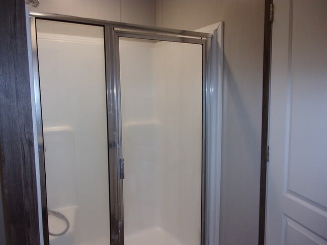 Building Photo - 811 Sitton Rd