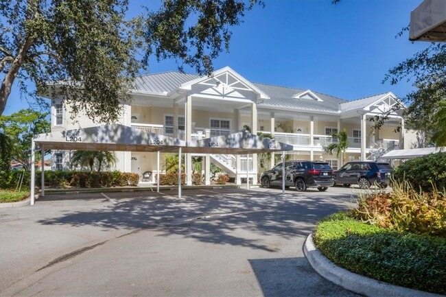 Building Photo - 3605 54th Dr W