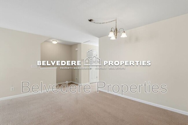 Building Photo - 36 Ackland Dr