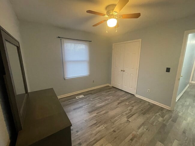 Building Photo - 6016 Loch Arbor Ln