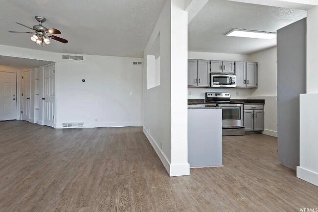 Building Photo - 1162 E 6600 S