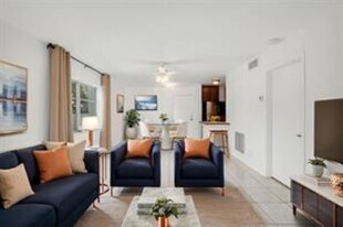 Building Photo - 3040 NE 16th Ave