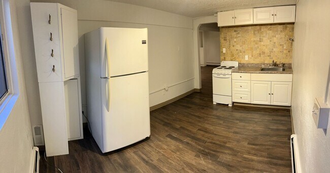 Building Photo - Cozy 1 Bed 1 Bath Apartment