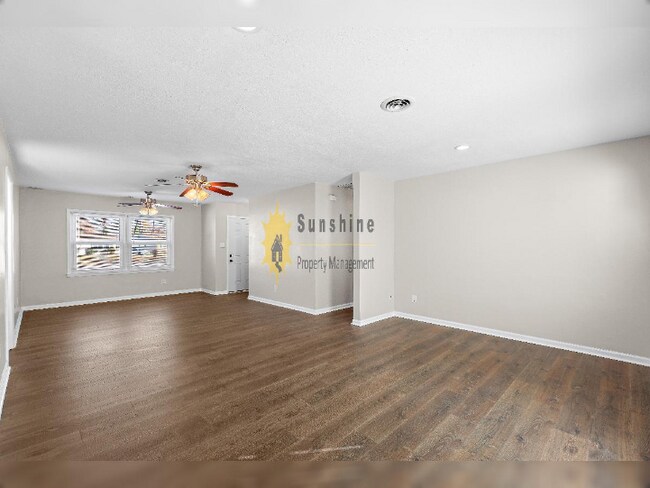 Building Photo - !!!WOW!!! Single Family home in VA Beach