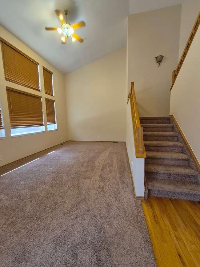 Building Photo - 3428 E 106th Ct