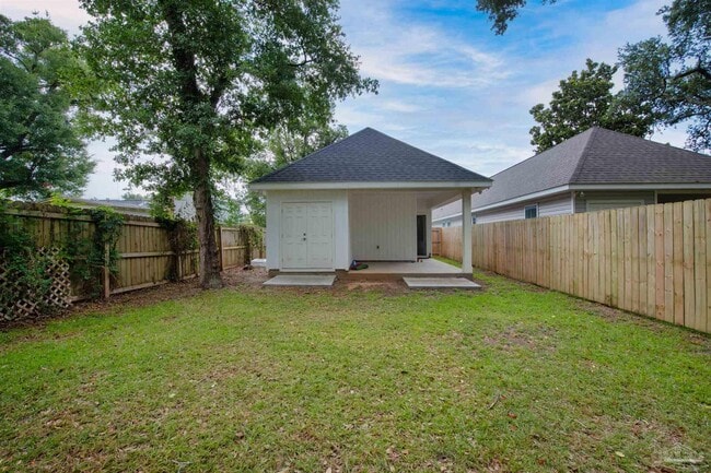 Building Photo - 17 N L St