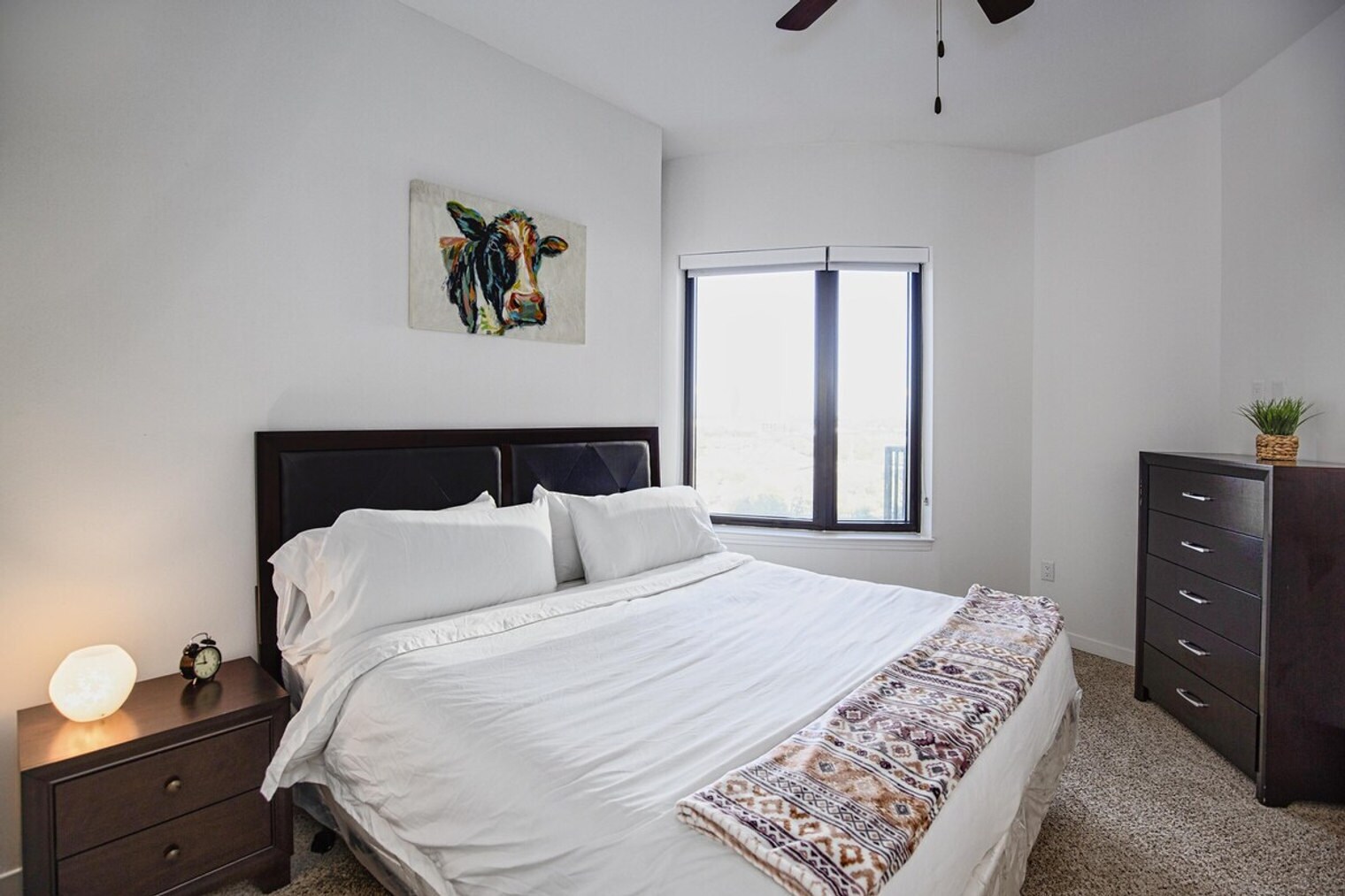 Building Photo - 6803 Staffordshire Crescent