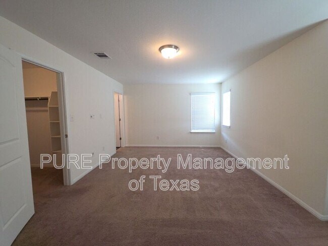 Building Photo - 417 Cinnamon Teal Ln