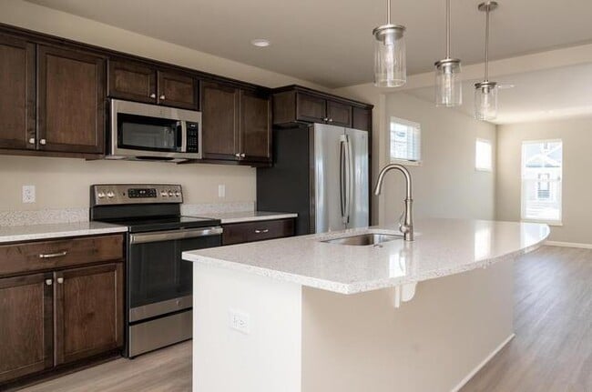 Building Photo - 1240 Crane Meadow Way