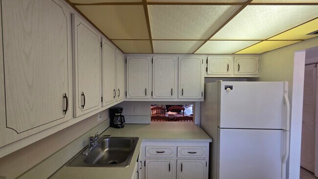 Building Photo - 2900 NW 46th Ave