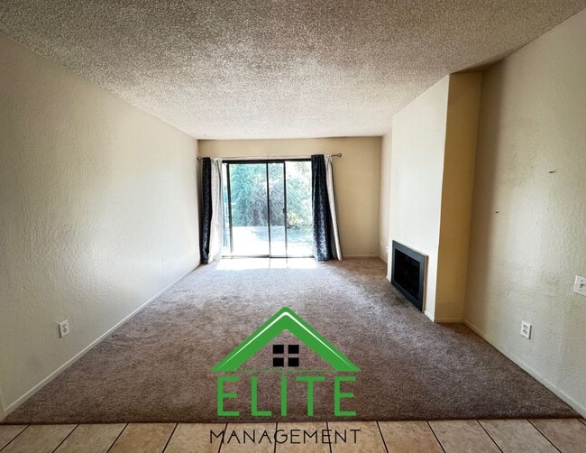 Building Photo - Welcome to 75 Fulton Ave #487, a beautiful...