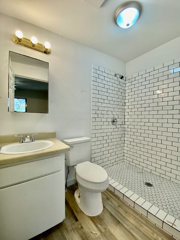 Building Photo - 109 Harmons Way