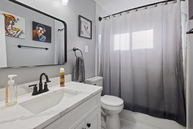 Building Photo - Charming 4BR House in Temple Hills