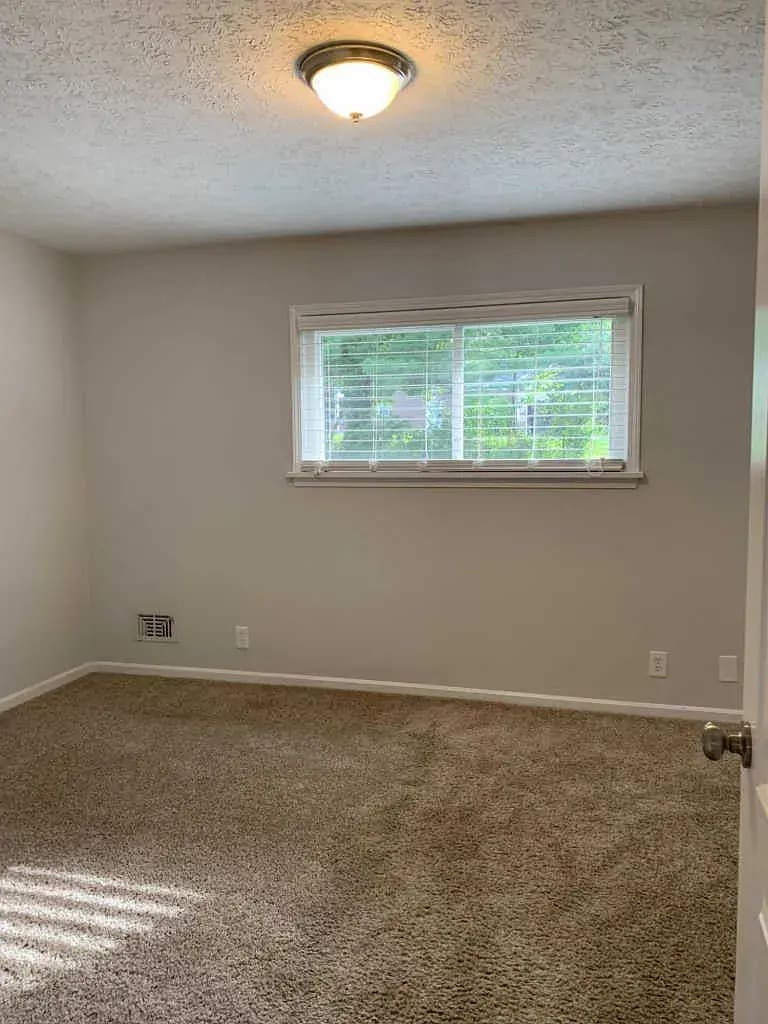 Master Bedroom - 2104 Terriwood Ct