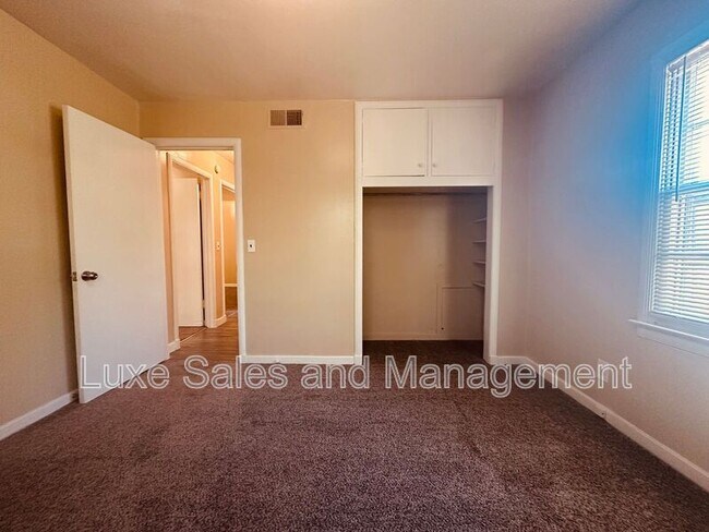Building Photo - 3134 NW 49th St
