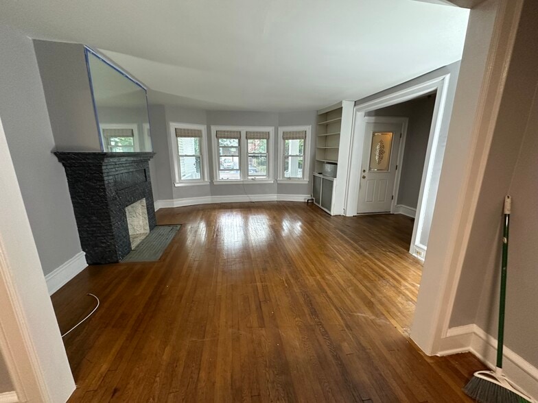 Building Photo - 783 Potomac Ave