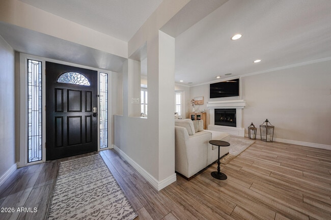 Building Photo - 8085 E Del Trigo