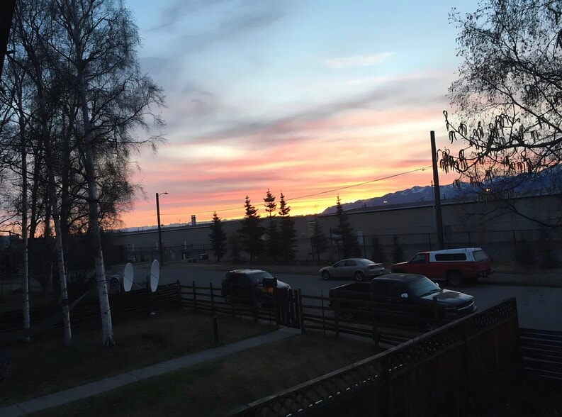 Building Photo - 1426 Orca St