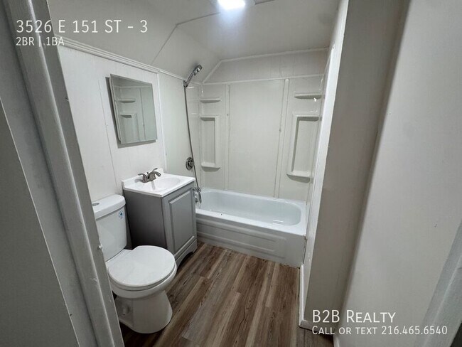 Building Photo - 3526 E 151st St