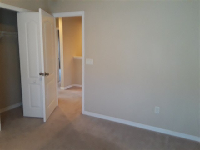 Building Photo - 1025 Windton Oak Dr