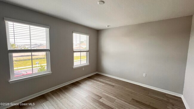 Building Photo - 5009 Sunnytime St